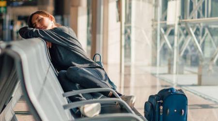 Defuse Jet Lag with Grounding