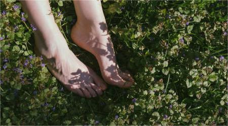 Grounding: Exploring Earthing Science and the Benefits Behind It - Realyou Earthing